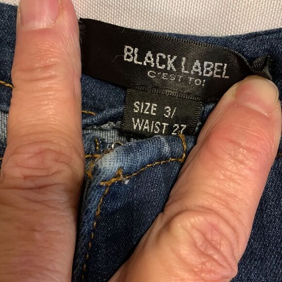 Black Label size 3/waist 27 high waist bellbottom jeans.  Faux back pockets - Picture 5 of 8